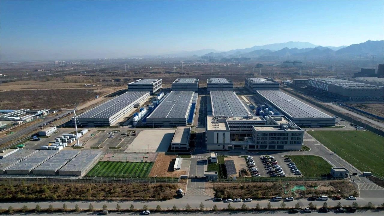 william威廉中文官网助力腾讯落地国内首个「风光储」一体化数据中心微电网