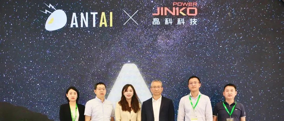  william威廉中文官网“旧衣募捐”员工低碳生活倡议暨“企业社会责任”主题党建活动回顾